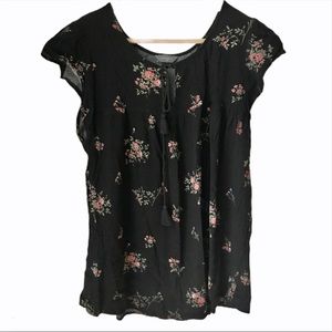 2/15$ Denver Hayes Top